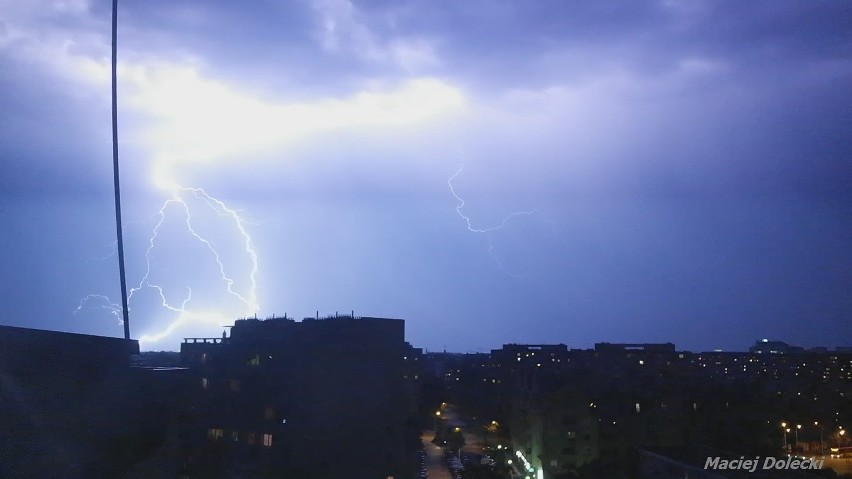 Nocna burza we Wrocławiu. Zobacz zdjęcia