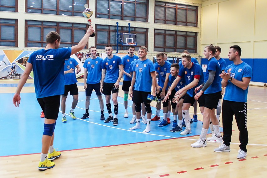 Siatkarze KPS Kielce wygrali turniej w Siedlcach