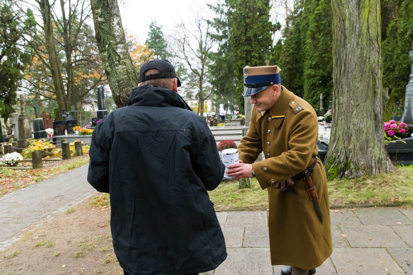 Kwestujący bez trudu zachęcali białostoczan do hojności