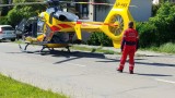 Interwencja śmigłowca Lotniczego Pogotowia Ratunkowego w Tychach. Kobieta trafiła do szpitala w Katowicach
