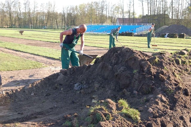 Po trybunach "Lechii&#8221; zostało wspomnienie, dziś to głównie arena piłkarska, ale być może wrócą tu jeszcze lekkoatleci. 