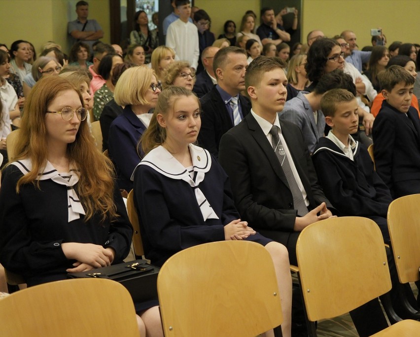 Lublin. Najlepsi uczniowie szkół podstawowych zostali wyróżnieni [ZOBACZ ZDJĘCIA]