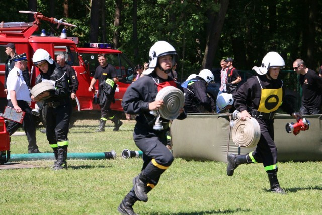 Strażacy-ochotnicy z Kaławy kolejny raz z rzędu wygrali zawody sportowo-pożarnicze jednostek OSP z gminy Międzyrzecz, które odbyły się w sobotę, 27 maja, w Bukowcu pod Międzyrzeczem.