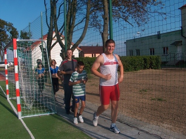 Na nowym boisku w Stolnie, wybudowanym za pieniądze z LGD, odbywają się już zajęcia sportowe