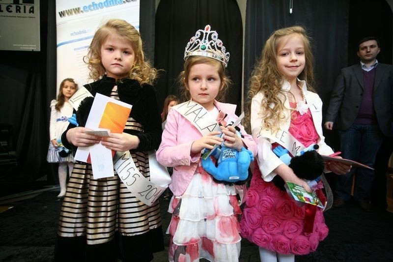 Oto finałowa trójka Małej Miss Ziemi Radomskiej 2011. Od...