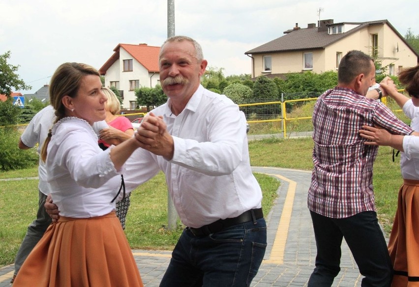 Rodzinna zabawa w Masłowie. Była gimnastyka i brawurowe tańce [WIDEO ZDJĘCIA]