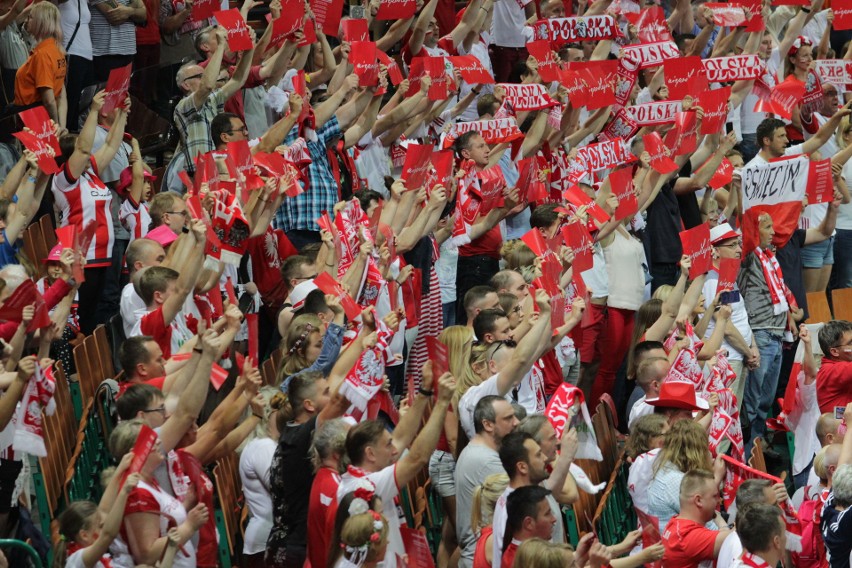Liga Narodów: Kibice podczas meczu Polska - USA w Spodku...