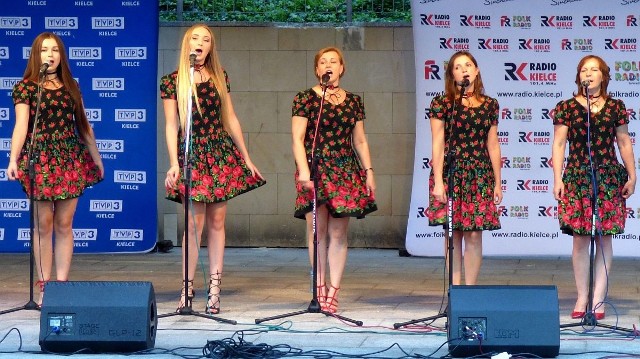 Zespół śpiewaczy Gabułtowianki z Gabułtowa obchodzi piątą rocznicę działalności.