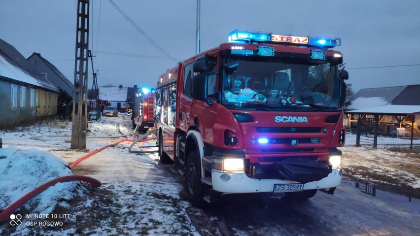 W akcji gaśniczej brali udział strażacy z Białogardu,...