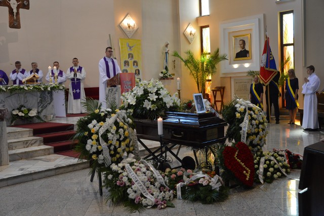 Ostatnie pożegnanie Bronisławy Ligudy-Kozak w kościele w Opolu-Winowie.