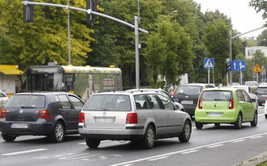 Buspasami w godzinach szczytu tak jeżdżą kierowcy w...