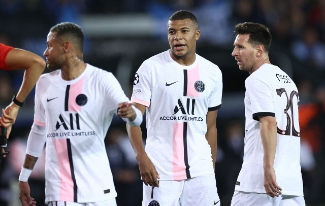 Michael Owen krytykuje PSG z Messim, Neymarem i Mbappe. "Z nimi są słabsi"