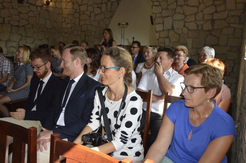 Ważna uroczystość w Kijach. Będą pieniądze dla przedszkolaków z gmin Kije i Pińczów (ZDJĘCIA)