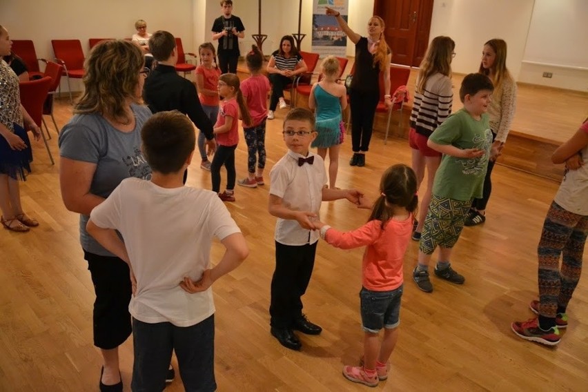 Na Zamku tworzono "coś z niczego". Były też tańce