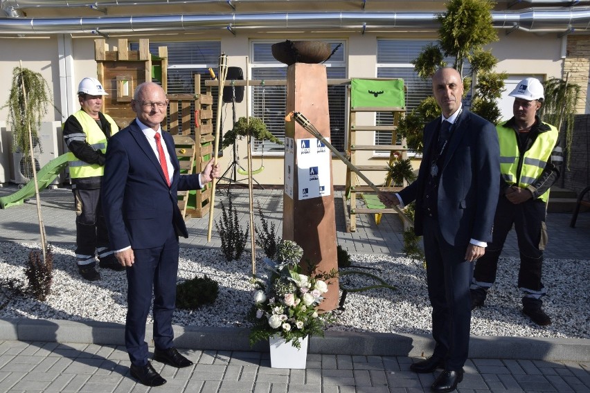 W Aleksandrowie Kujawskim popłynął gaz ziemny [zdjęcia]