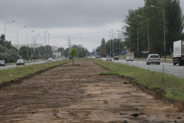 Na ul. Hetmańskiej rozpoczęła się budowa torowiska na Janowie. Tramwaje mają pojechać tam pod koniec 2015 r.