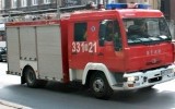 Strażacy z Grójca gaszą wielki pożar sortowni śmieci