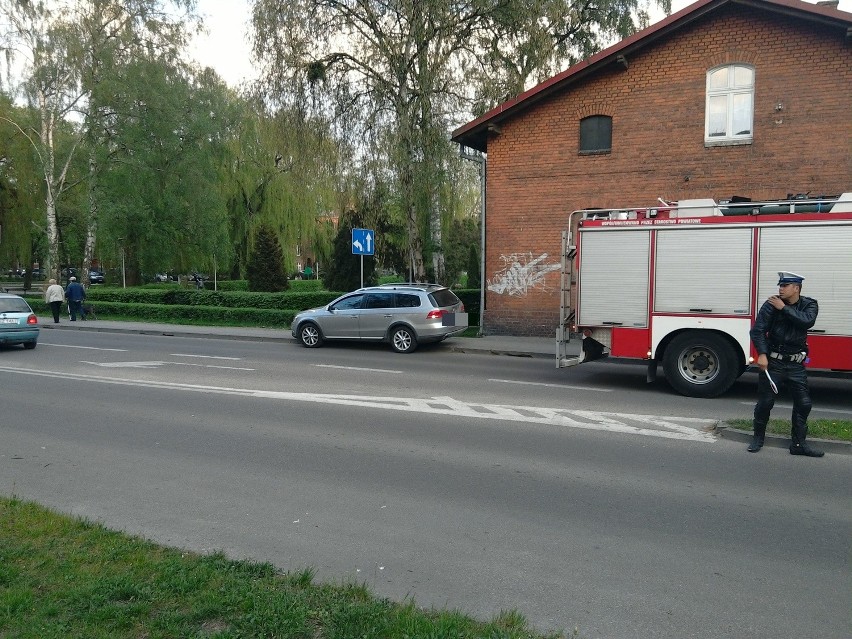 Zderzenie samochodów na ulicy Ordona w Szczecinku. Pijany sprawca (aktualizacja, zdjęcia)
