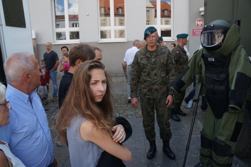 Rynek Kościuszki. Piknik militarny 2014