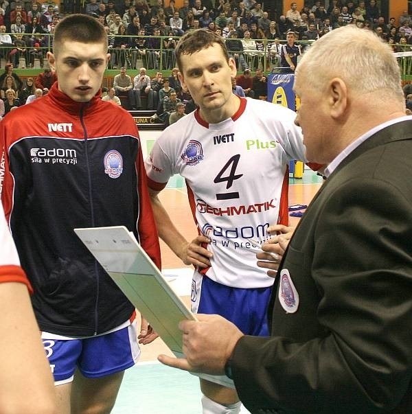 W wyjściowej "szóstce" zagra prawdopodobnie Wojciech Żaliński (z lewej).