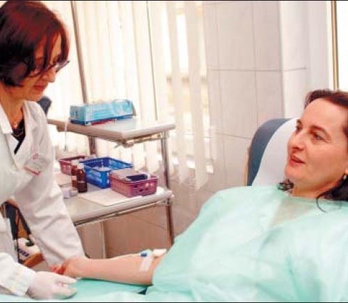 Joanna Pawłowska oddaje krew w punkcie krwiodawstwa w Koszalinie od lat. O nowej, "krwawej&#8221; uldze podatkowej, słyszała i uważa, że to niezły pomysł. Honorowych dawców nigdy za dużo.