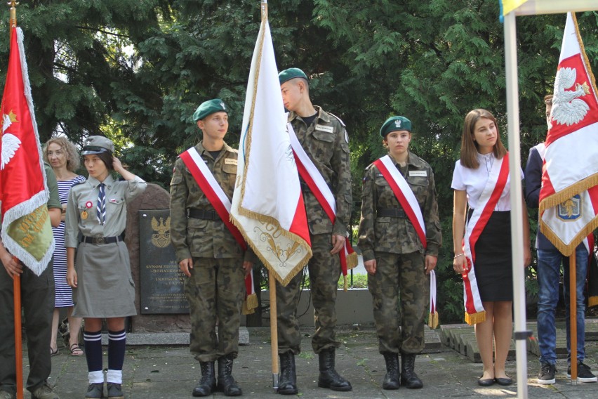 Tarnobrzeskie obchody rocznicy wybuchu II Wojny Światowej. Pierwsze bomby spadły już 1 września  [ZDJĘCIA]