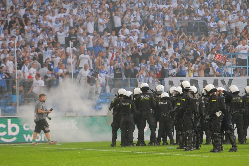 Zadyma na meczu Lecha z Legią 20.05.2018 Spotkanie...