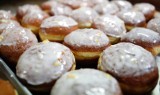 Pączki: stary przepis Ćwierczakiewiczowej. Takie pączki na tłusty czwartek smażyły nasze babcie. Jak je zrobić?