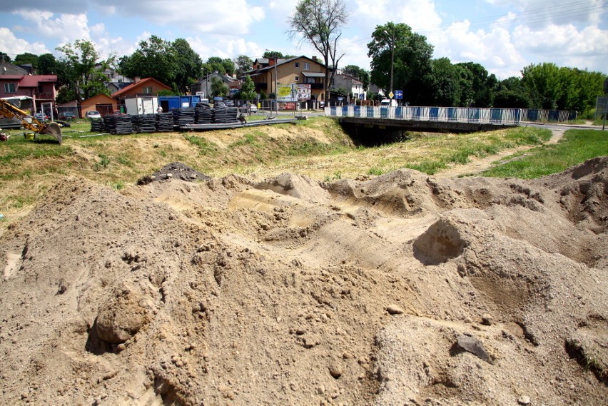 Nowy most na ul. Pawiej na Czerniejówce musi być gotowy...