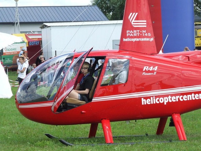 Natalia (Kowalska) Płończak jest prezesem Stowarzyszenia Promocji Lotnictwa "Od Śmigła&#8221;, które wygrało plebiscyt "Lotnicze Orły&#8221; w kategorii Organizacja Lotnicza Roku