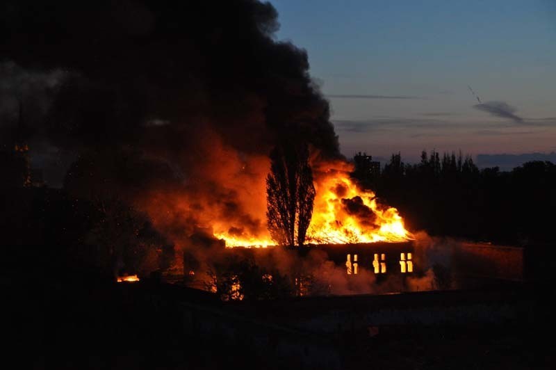 Pożar w byłej fabryce Uniotexu