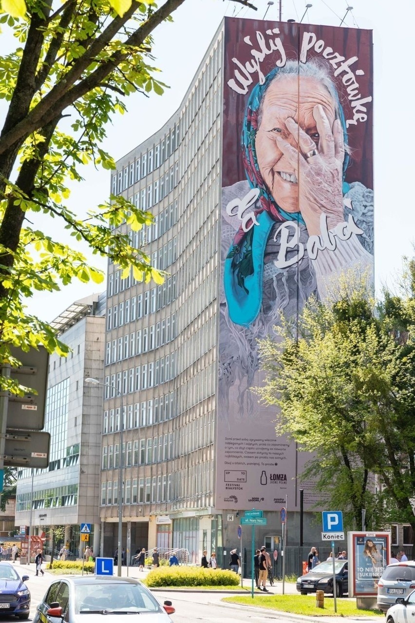 Białystok. Zmarła popularna Babcia Eugenia z kultowego białostockiego muralu 