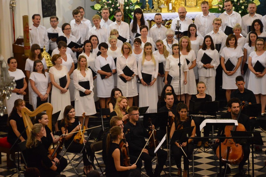 Tłum myśleniczan wysłuchał Oratorium "Tajemnice Światła"