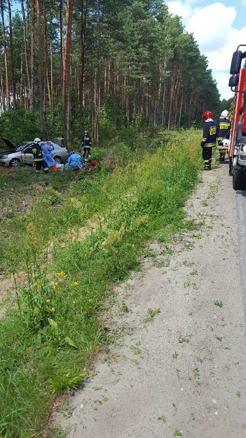 Na drodze w Sukowie kierowca auta zasłabł w trakcie jazdy? 85-latek nie żyje