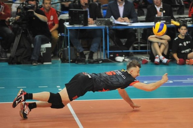 Krzysztof Ignaczak starał się jak mógł, ale rzeszowianie przegrali pierwszy raz w tym sezonie.