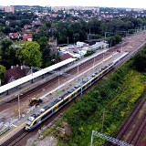 Kraków. Metamorfoza kolejnej stacji kolejowej. Kładka zostanie rozebrana