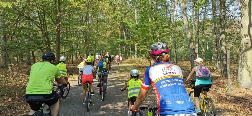 250 rowerzystów odwiedziło Rezerwat Świdwie [ZDJĘCIA]
