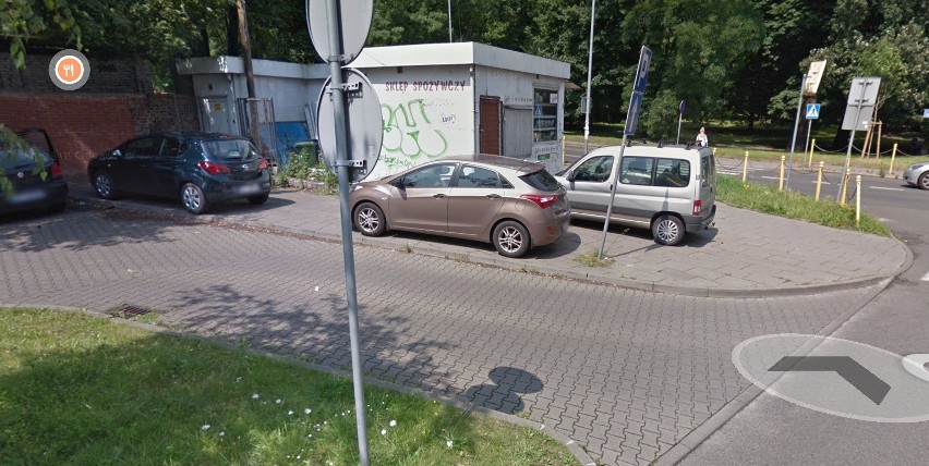 Mistrzowie parkowania w Szczecinie. Tych kierowców przyłapano na Google Street View. Zobacz ZDJĘCIA