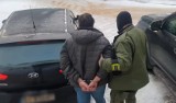 Areszt dla pedofila, który chciał uwieść 13-latkę z Podlaskiego. W domu miał dziecięcą pornografię. Sprawa jest rozwojowa