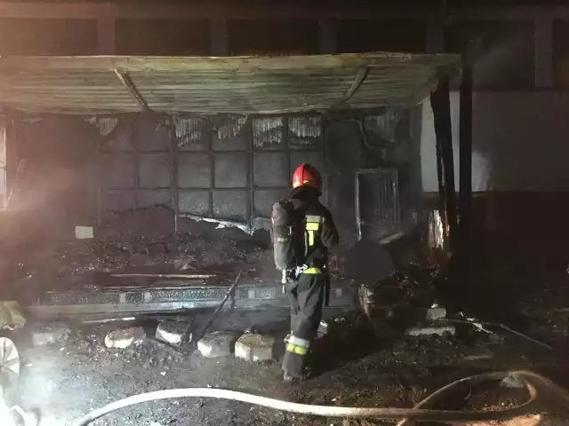 Pożar parkingu w Bytomiu-Szombierkach