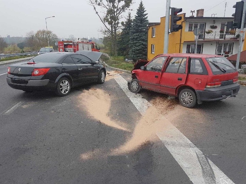 Wypadek w Chełmku. Rannych zostało pięć osób