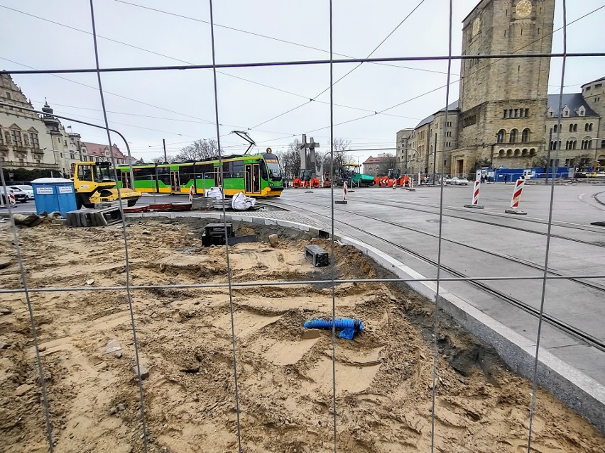 Od 1 kwietnia tramwaje jeżdżą już przez ul. Św. Marcin i...