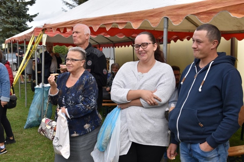 Festiwal Żurawiny w Dobrogoszczy. Występy kabaretów i mnóstwo dobrego smaku. Co można