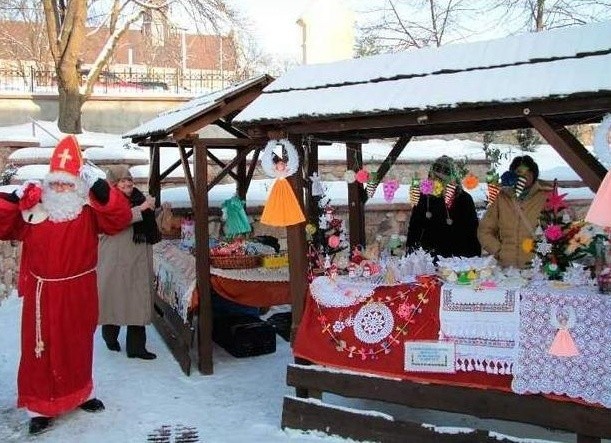 Kiermasz Świąteczny w Dworku Laszczyków w 2010 roku.