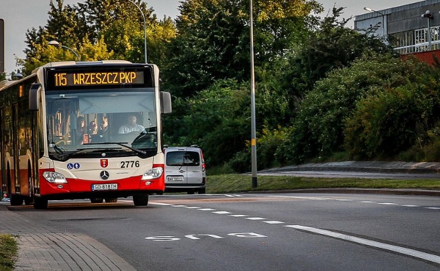 Autobusy linii 115 oraz linii 283 obsługiwane przez Gdańskie Autobusy i Tramwaje w Gdańsku, skorzystają z reorganizacji ruchu w Gdańsku przy ul. Smoluchowskiego.