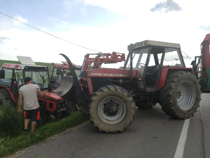 Chochołów. Protest na granicy słowacko-polskiej. Słowacy są przeciwni decyzjom swojego rządu