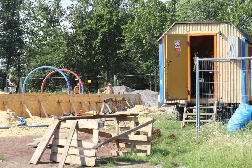 Trwa budowa wodnego placu zabaw w Chorzowie