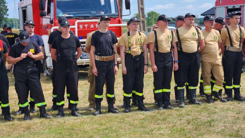 Gminne zawody sportowo-pożarnicze w Zawadach w gminie Baranowo. Impreza odbyła się w sobotę 8 lipca 2023