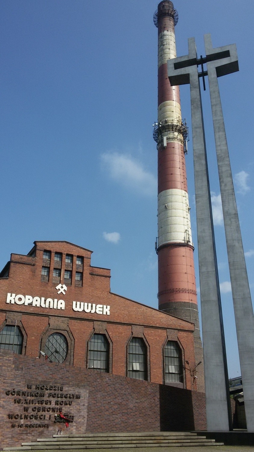 Pierwsza w Polsce szkoła przyjmie imię 9 górników z Wujka [ROZMOWA]