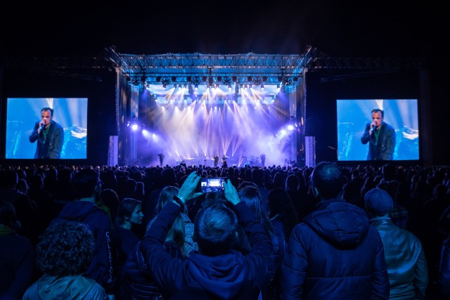 Na zakończenie wakacji na plenerowej scenie wystąpili Beata i Bajm, Bokka, Izzy and the Black Trees, a także duety: Karaś / Rogucki i Smolik / Kev Fox